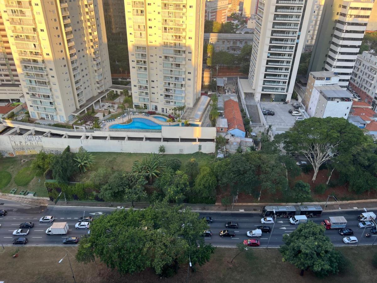 상파울루 Beneficencia Portuguesa, 50 Metros 아파트 외부 사진